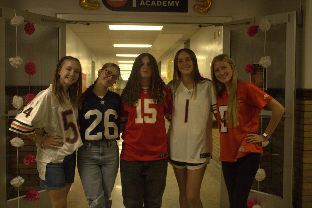 Students Share Opinions on 2024 Homecoming Dress-Up Days