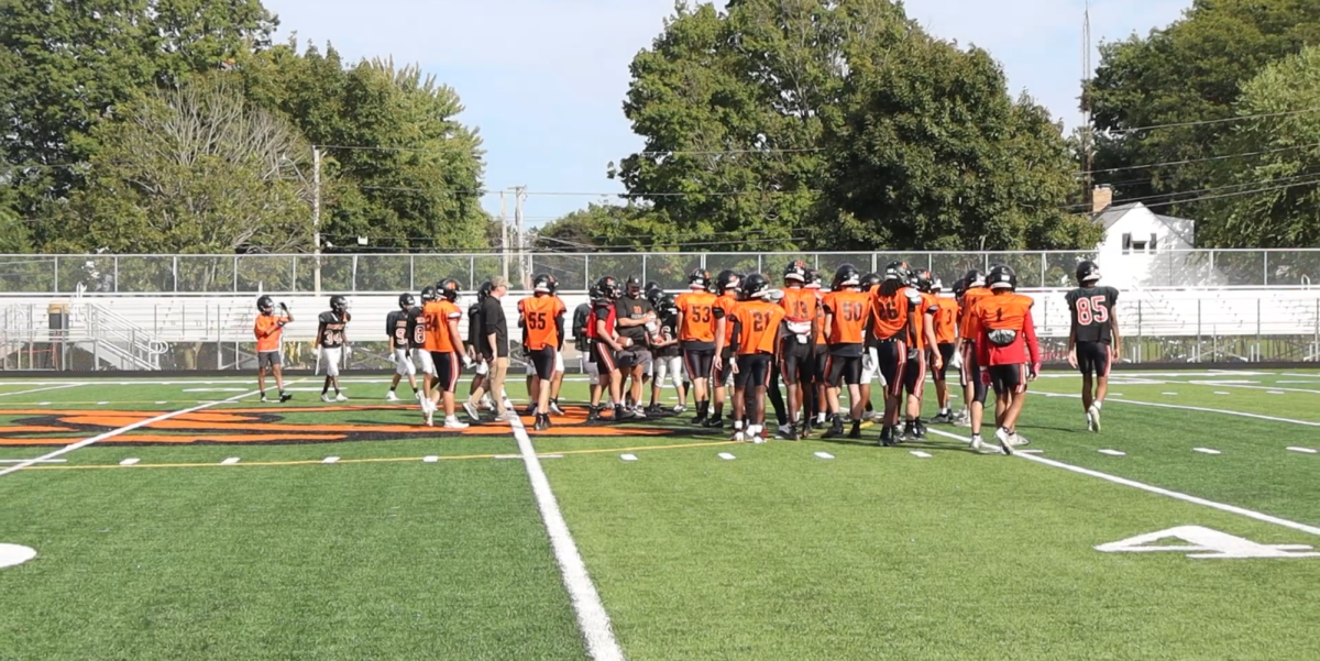How Freeport Football Team Prepares for Game Week