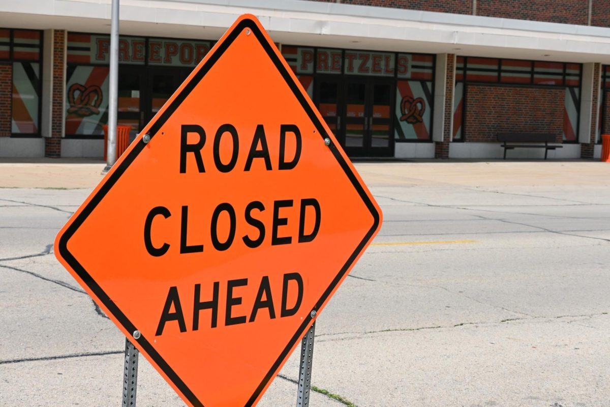 Road closure sign outside of Freeport High School, courtesy of the City of Freeport