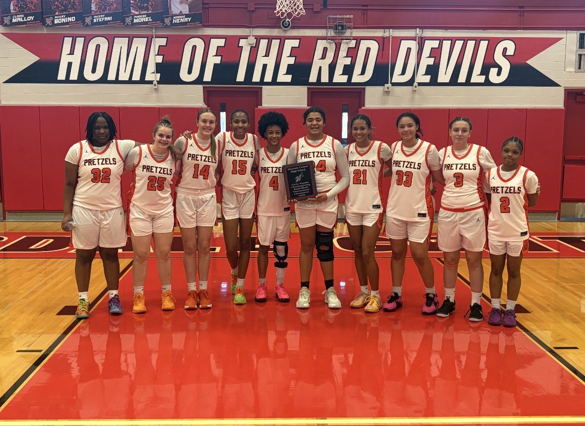 Lady Pretz Basketball Wins First Place at the Thanksgiving Tournament